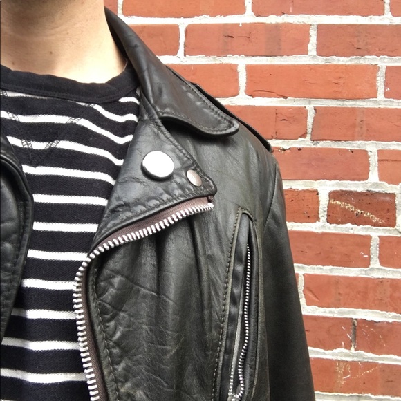 Meet your Posher, Peter - Picture 1 of 1